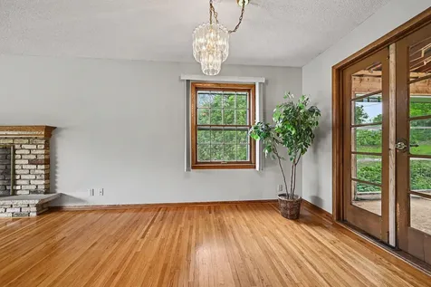 12919 5th Avenue S Burnsville MN 55337