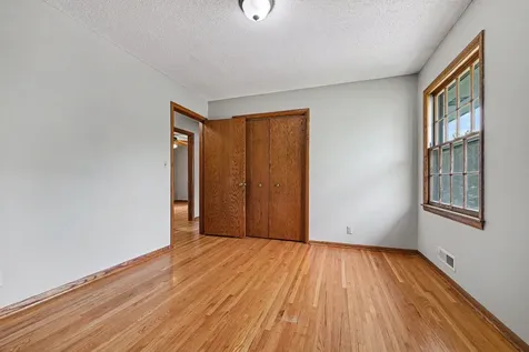 12919 5th Avenue S Burnsville MN 55337