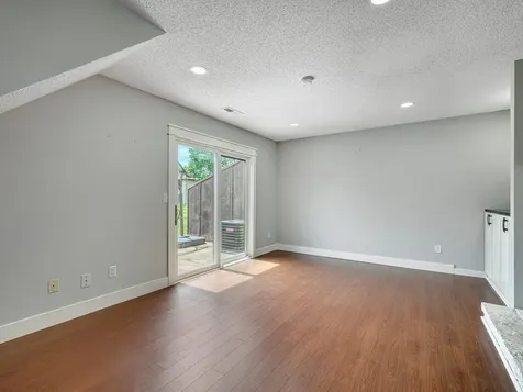 7633 Maplebrook Parkway N Brooklyn Park MN 55445
