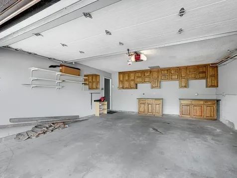 7633 Maplebrook Parkway N Brooklyn Park MN 55445