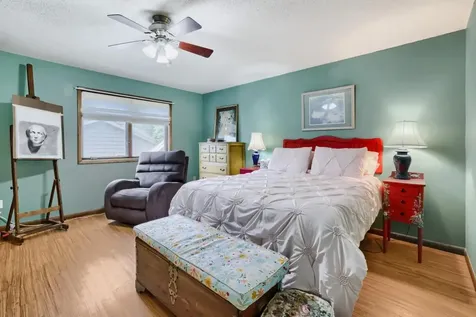4356 Grimes Avenue N Robbinsdale MN 55422