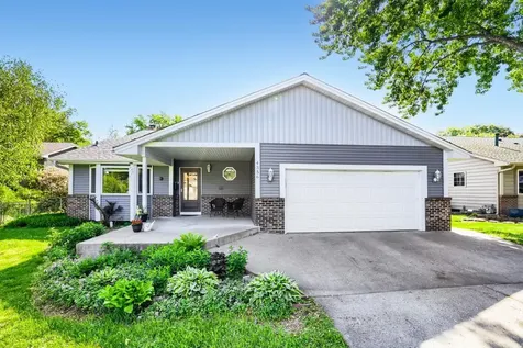 4356 Grimes Avenue N Robbinsdale MN 55422
