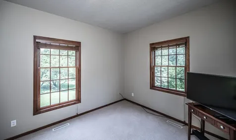 8 Old Deerfield Road Welch MN 55089