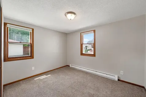 225 6th Avenue SE Osseo MN 55369