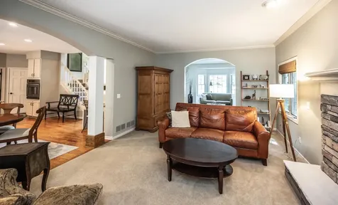 4015 Hosford Hills Road Eagan MN 55123