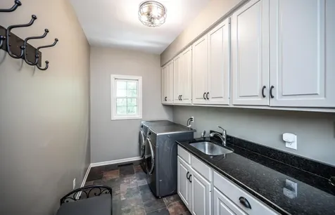 4015 Hosford Hills Road Eagan MN 55123