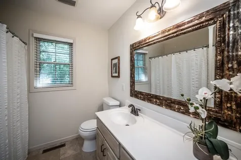 4015 Hosford Hills Road Eagan MN 55123