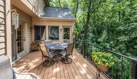 4015 Hosford Hills Road Eagan MN 55123