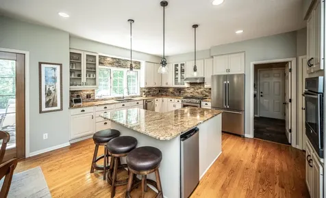 4015 Hosford Hills Road Eagan MN 55123