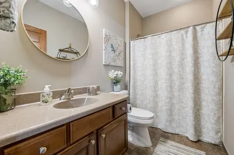 1454 Steeplechase Lane Eagan MN 55122