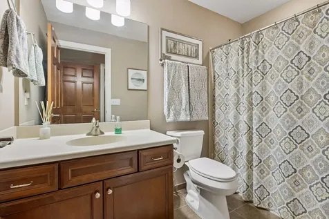 1454 Steeplechase Lane Eagan MN 55122