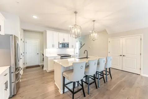173 Junco Road N Lake Elmo MN 55042