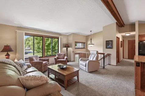 4500 Ranchview Lane N Plymouth MN 55446