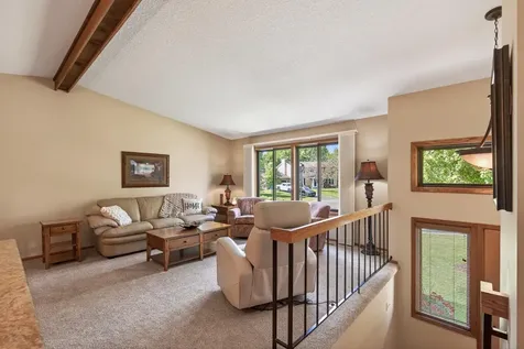 4500 Ranchview Lane N Plymouth MN 55446