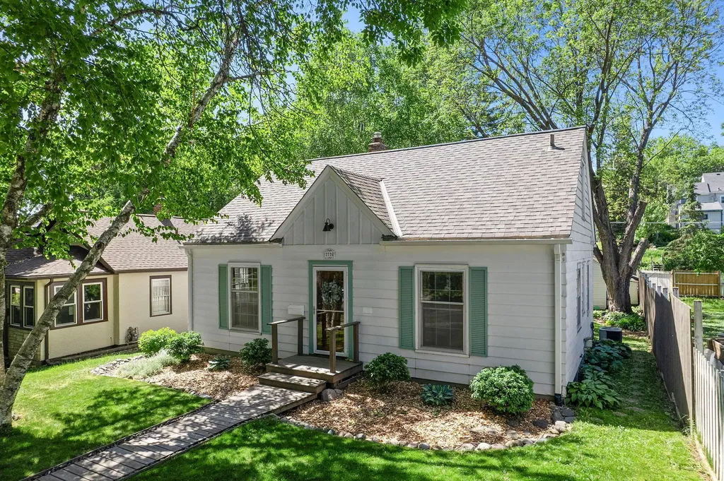 3726 Tyler Street NE Columbia Heights MN 55421