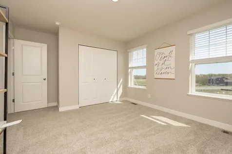 1716 Rainier Drive Shakopee MN 55379