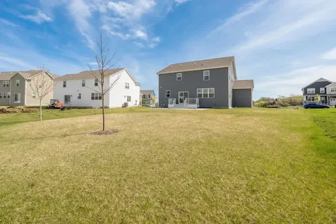 1716 Rainier Drive Shakopee MN 55379