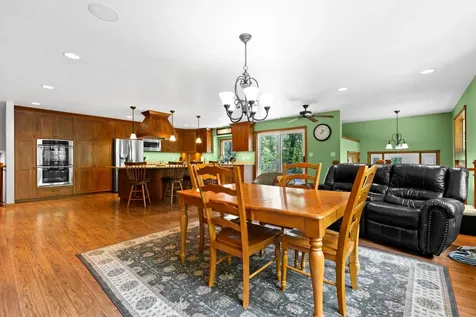 2000 Schmidt Court SE Rochester MN 55904