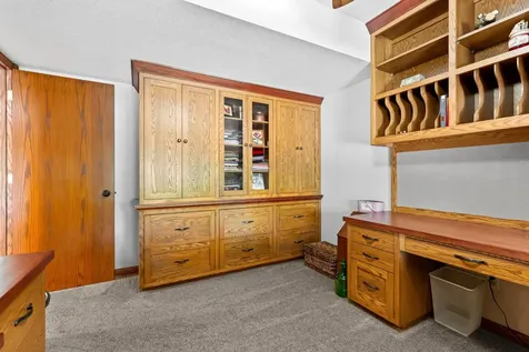 2000 Schmidt Court SE Rochester MN 55904