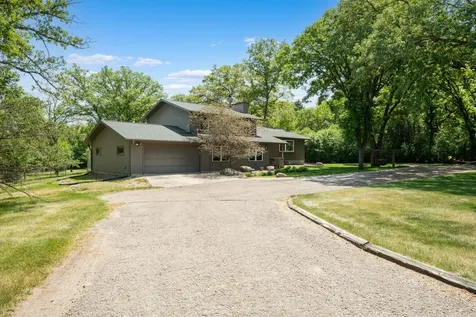 2000 Schmidt Court SE Rochester MN 55904