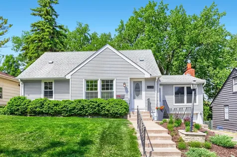 3238 Taylor Street NE Minneapolis MN 55418