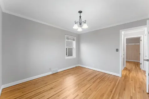 5037 Oxford Avenue Edina MN 55436