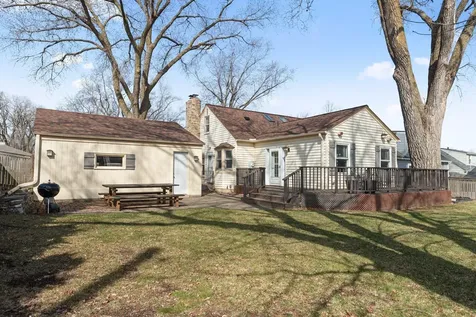5037 Oxford Avenue Edina MN 55436