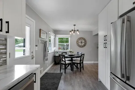 2817 W 108th Street Bloomington MN 55431