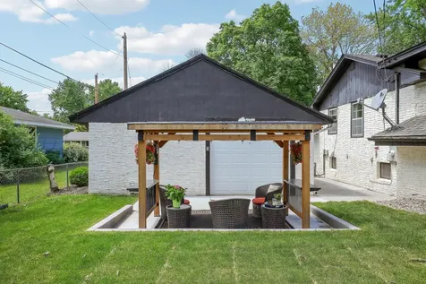 2817 W 108th Street Bloomington MN 55431