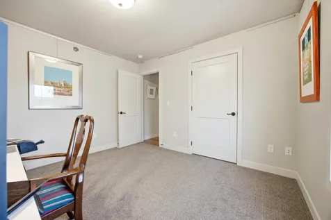 4162 Arthur Drive S Fargo ND 58104