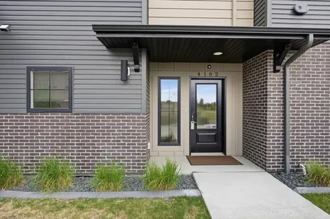 4162 Arthur Drive S Fargo ND 58104