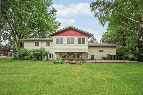 360 Sophia Avenue Hamburg MN 55339