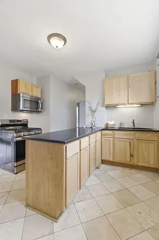 902 Dodd Road West Saint Paul MN 55118