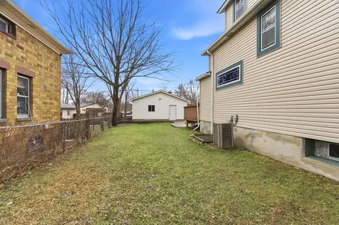902 Dodd Road West Saint Paul MN 55118