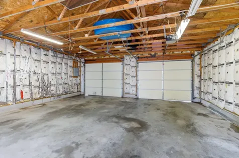 902 Dodd Road West Saint Paul MN 55118