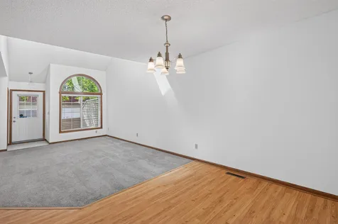 1133 Pecks Woods Drive New Brighton MN 55112