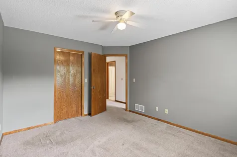 1133 Pecks Woods Drive New Brighton MN 55112
