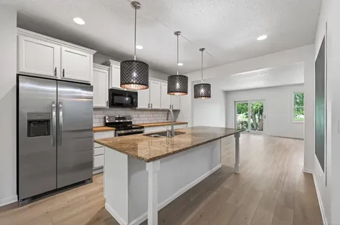 11374 Balsam Way Woodbury MN 55129