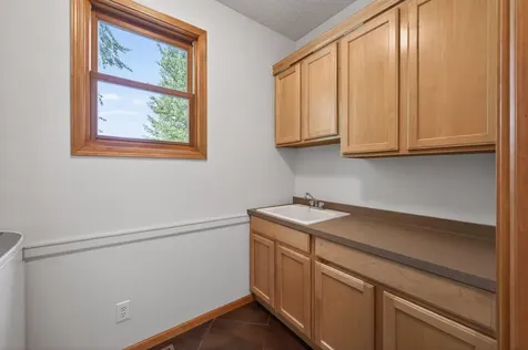 11374 Balsam Way Woodbury MN 55129