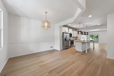 11374 Balsam Way Woodbury MN 55129