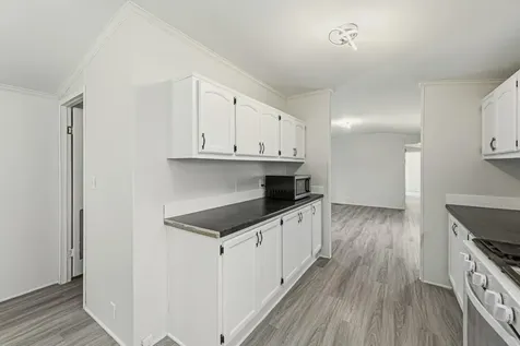 718 Rose Drive Faribault MN 55021