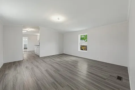 718 Rose Drive Faribault MN 55021