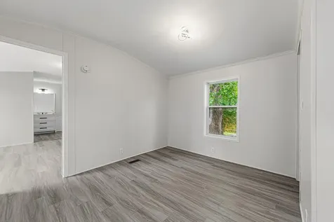 718 Rose Drive Faribault MN 55021