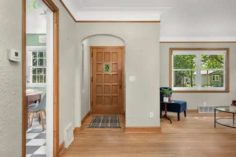 2622 Mckinley Street NE Minneapolis MN 55418
