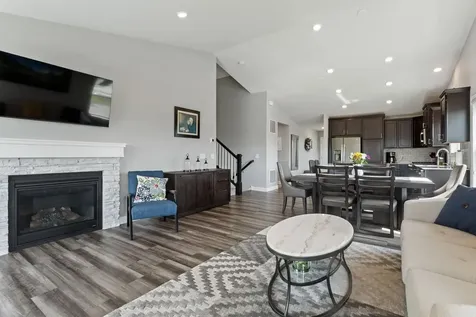 18044 Harlow Path Lakeville MN 55044