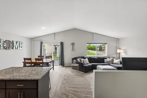 8521 Gateway Circle Monticello MN 55362