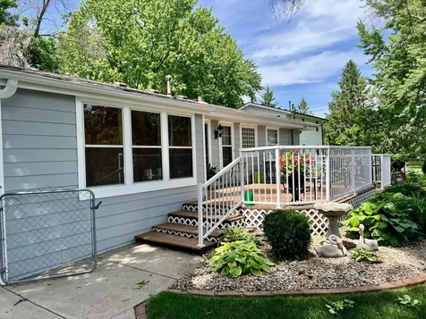 20460 Idalia Avenue Lakeville MN 55044