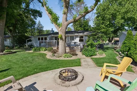 20460 Idalia Avenue Lakeville MN 55044