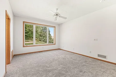 16568 Irwindale Way Lakeville MN 55044