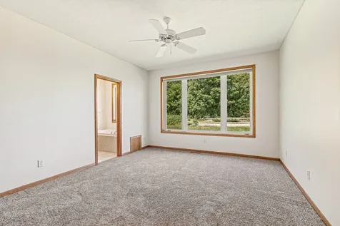 16568 Irwindale Way Lakeville MN 55044